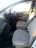    Toyota Gaia 2000 , 318000 , 