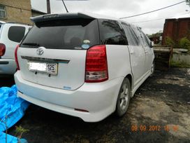    Toyota Wish 2006 , 225000 , 