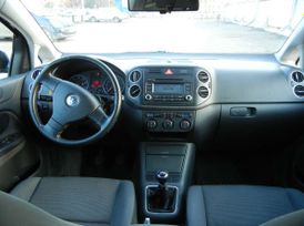  Volkswagen Golf Plus 2005 , 440000 , 