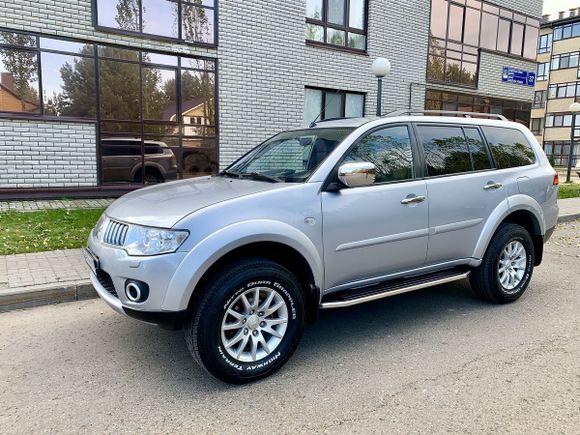 SUV   Mitsubishi Pajero Sport 2012 , 1099000 ,  