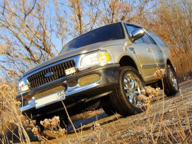 SUV   Ford Expedition 1997 , 725000 , 