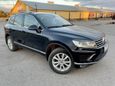 SUV   Volkswagen Touareg 2016 , 2450000 , 