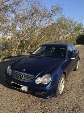  Mercedes-Benz C-Class 2005 , 370000 , 