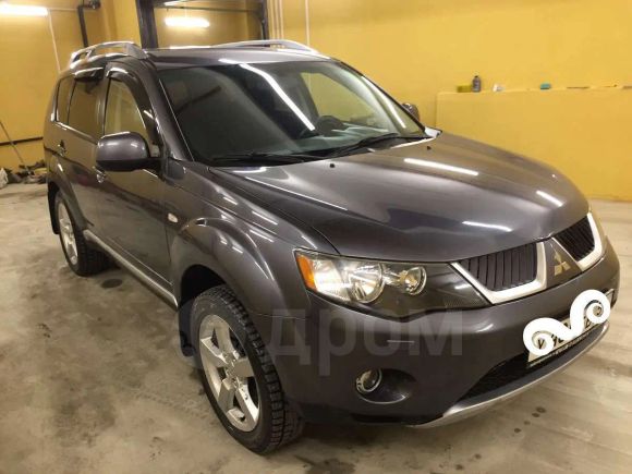 SUV   Mitsubishi Outlander 2007 , 649000 , 