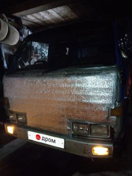   Toyota ToyoAce 1990 , 300000 , --