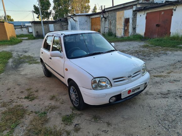  Nissan March 2000 , 100000 , 