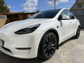 SUV   Tesla Model Y 2022 , 6770000 , 