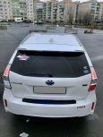    Toyota Prius Alpha 2013 , 950000 , 