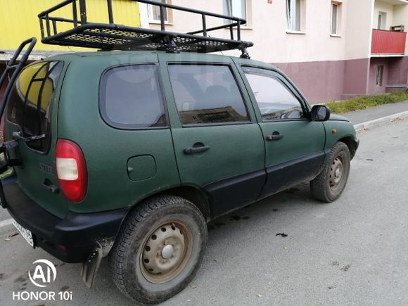 SUV   Chevrolet Niva 2003 , 188000 , 