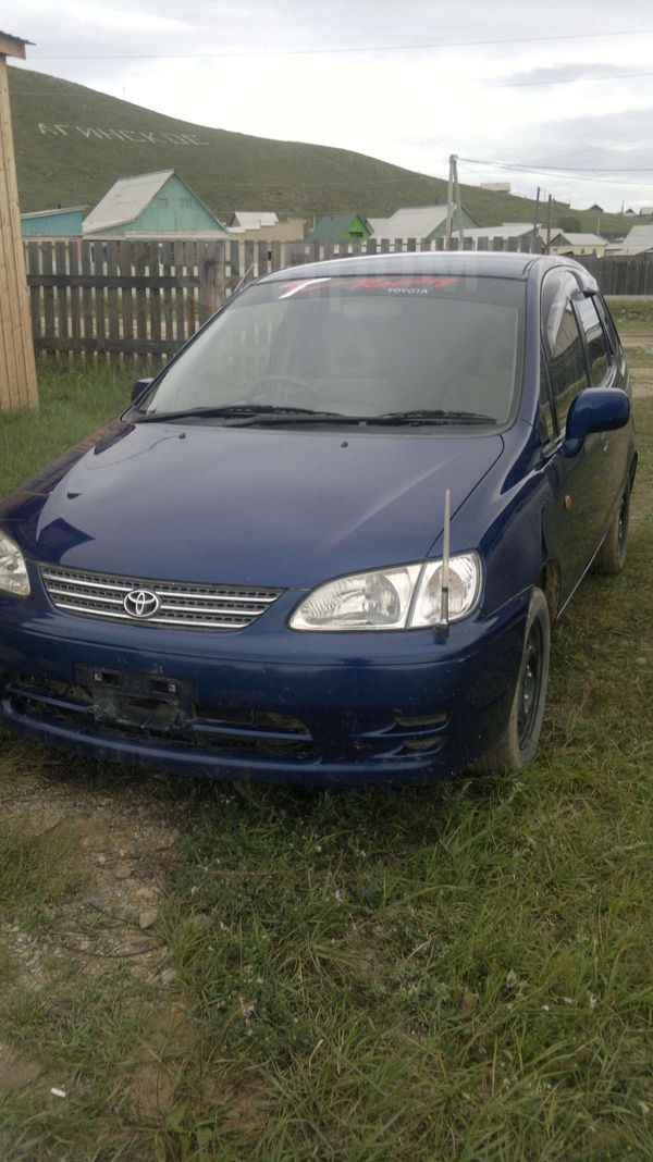    Toyota Corolla Spacio 2000 , 130000 , 