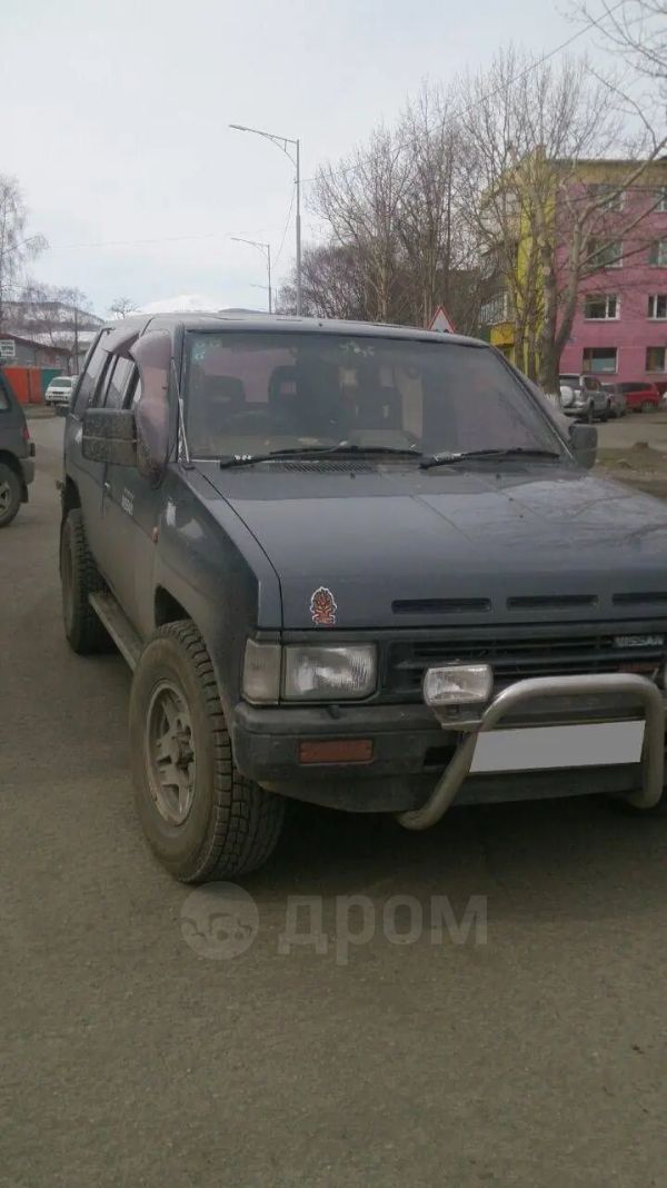 SUV   Nissan Terrano 1990 , 225000 , 