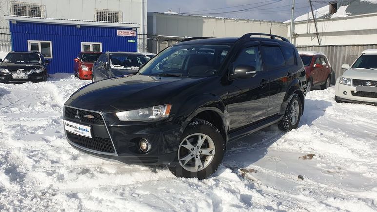 SUV   Mitsubishi Outlander 2011 , 699000 , 