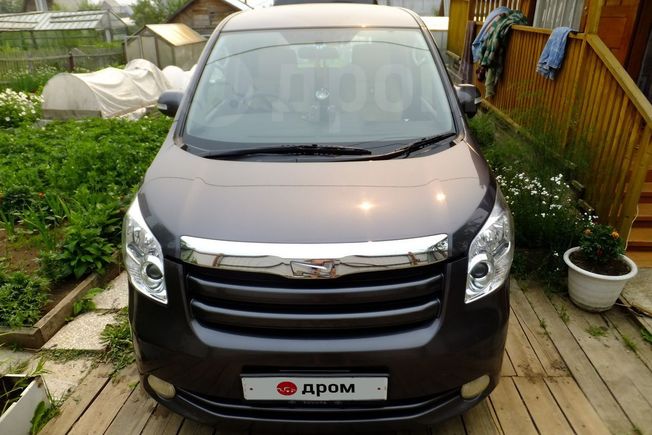    Toyota Noah 2009 , 900000 , -