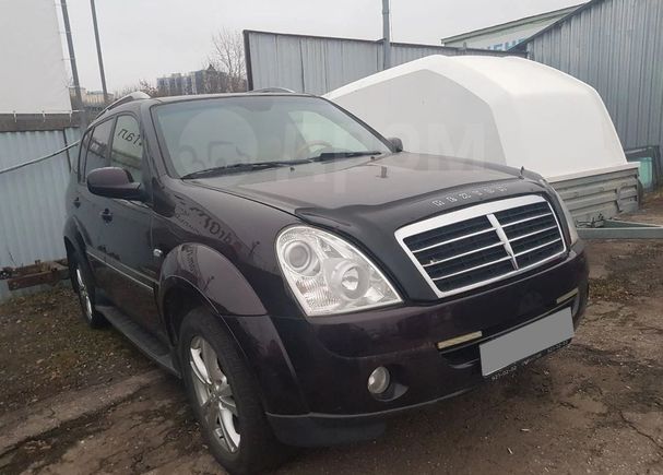 SUV   SsangYong Rexton 2010 , 640000 , 