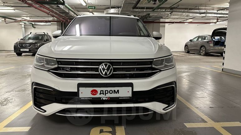 SUV   Volkswagen Tiguan 2021 , 4100000 , 