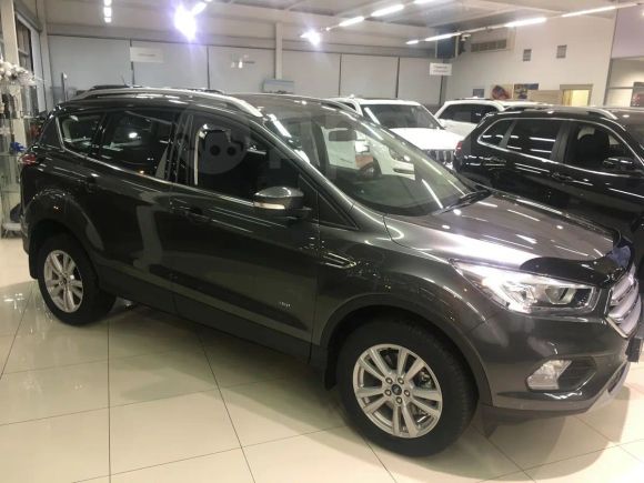 SUV   Ford Kuga 2018 , 1887000 , 