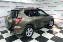 SUV   Toyota RAV4 2011 , 880000 , 