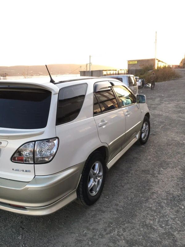 SUV   Toyota Harrier 1998 , 565000 , 