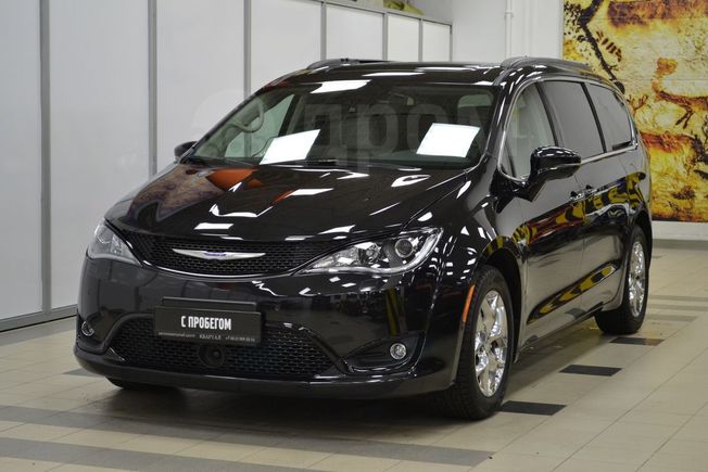    Chrysler Pacifica 2018 , 3500000 , -