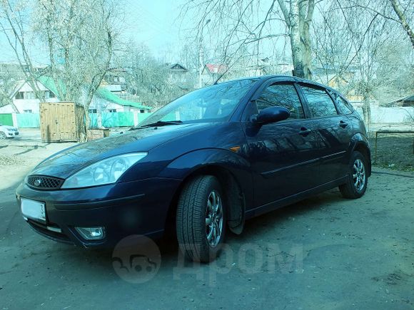  Ford Focus 2004 , 220000 , 