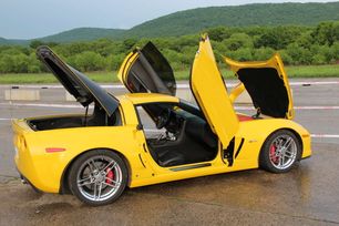 Chevrolet Corvette 2008 , 2700000 , 