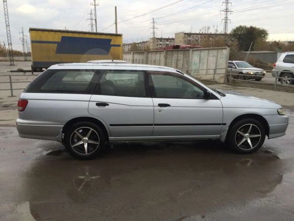  Nissan Expert 2000 , 135000 , 