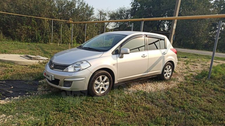  Nissan Tiida 2010 , 420000 , --