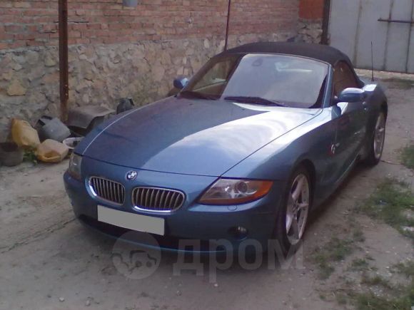 BMW Z4 2003 , 700000 , 