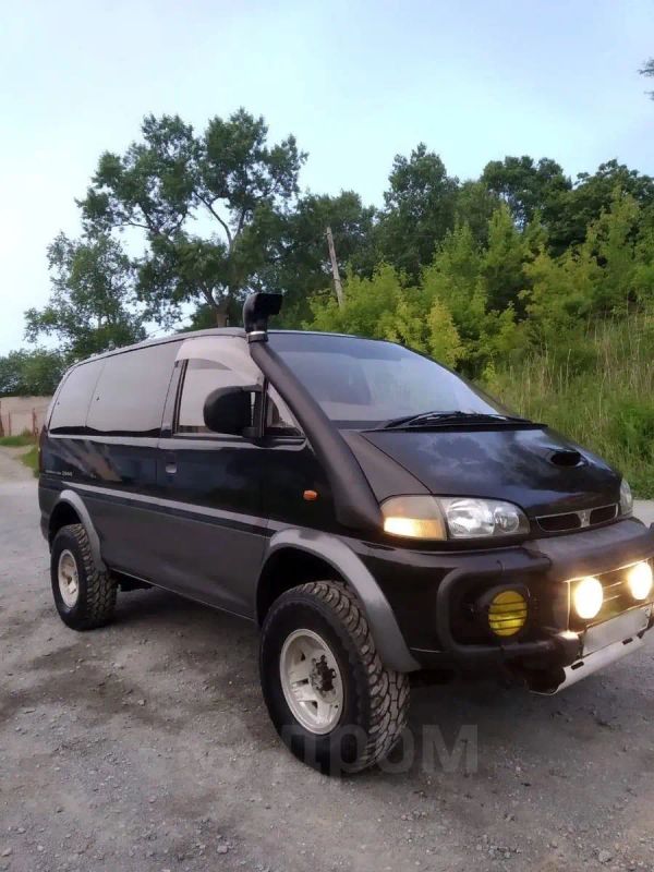    Mitsubishi Delica 1995 , 450000 , 