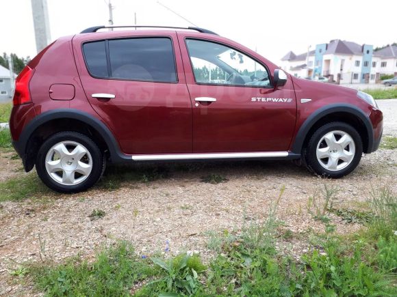  Renault Sandero Stepway 2012 , 415000 , 