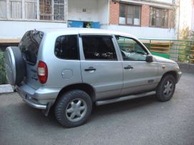 SUV   Chevrolet Niva 2005 , 215000 , 