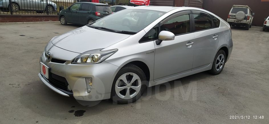  Toyota Prius 2015 , 960000 , 