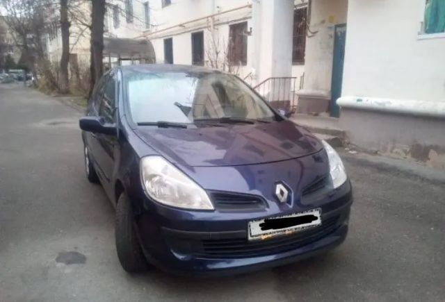  Renault Clio 2006 , 165000 , 