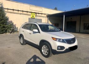 SUV   Kia Sorento 2012 , 945000 , 