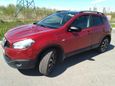 SUV   Nissan Qashqai 2013 , 700000 , -