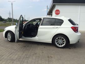  BMW 1-Series 2011 , 900000 , 