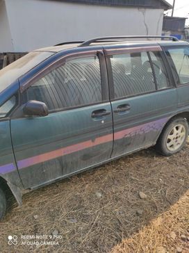    Nissan Prairie 1995 , 75000 , 