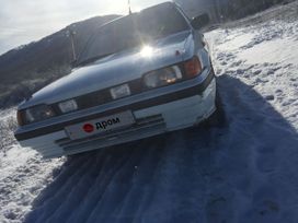  3  Nissan Sunny 1987 , 140000 , 