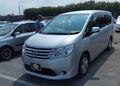    Nissan Serena 2015 , 820000 , 