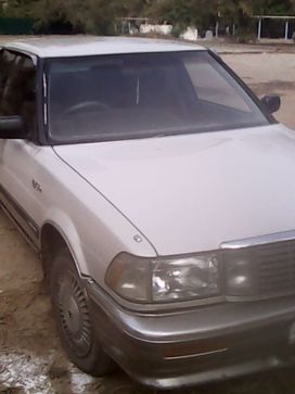  Toyota Crown 1990 , 90000 , 