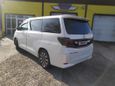    Toyota Vellfire 2010 , 1490000 , -