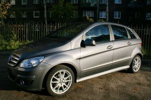  Mercedes-Benz B-Class 2009 , 699000 , 