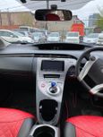  Toyota Prius 2013 , 745000 , 