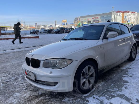  3  BMW 1-Series 2011 , 600000 , 