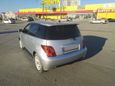  Toyota ist 2002 , 330000 , 