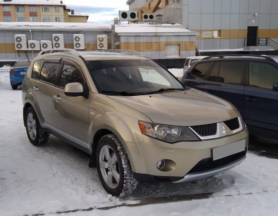 SUV   Mitsubishi Outlander 2007 , 710000 , 