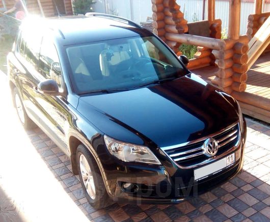 SUV   Volkswagen Tiguan 2010 , 645000 , 