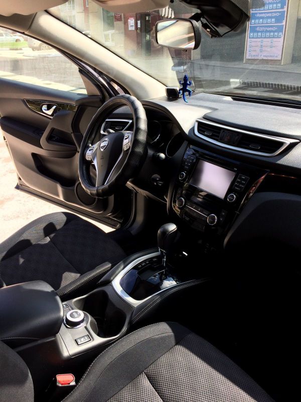 SUV   Nissan Qashqai 2014 , 950000 , 