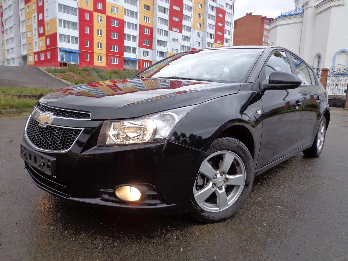 Шевроле Круз 2012 в Миассе, Продаю CHEVROLET CRUZE 2012 года, хетчбэк,  черный металлик, 1.8 литра, черный, бензин, механическая коробка