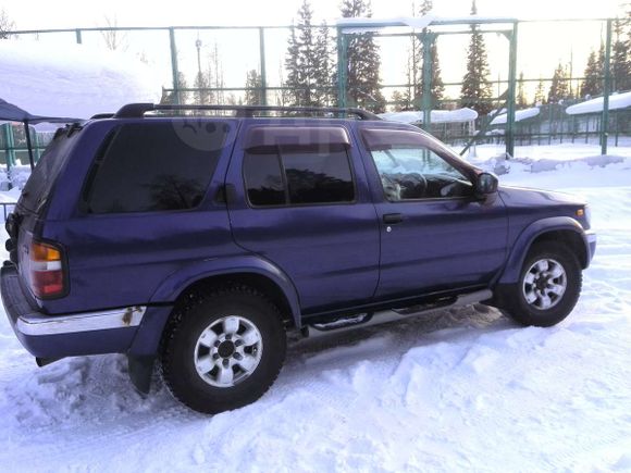 SUV   Nissan Terrano 1995 , 220000 , 